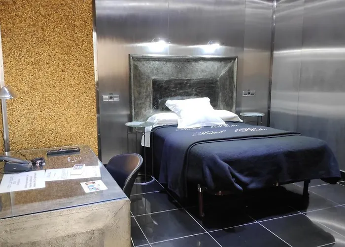 Plata Otel 3*