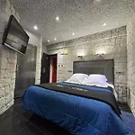 Ξενοδοχείο Plata 3*