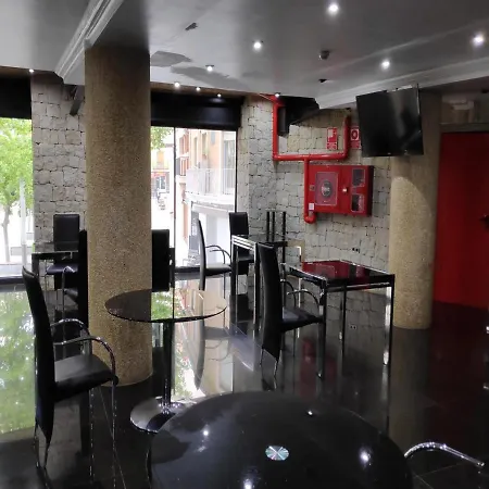 Plata Hotel 2*