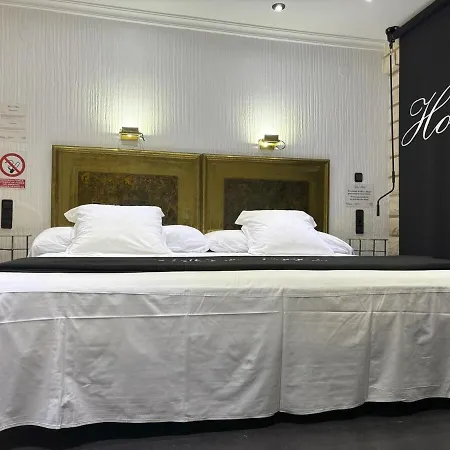 Plata Hotel 3*