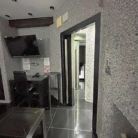 Отель Plata