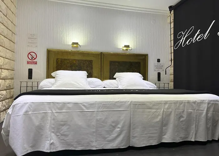 Plata Hotel 3*